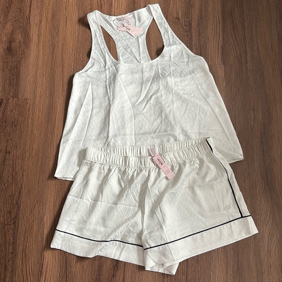 Victoria's Secret Other - NEW Victoria Secret Sleep Set
